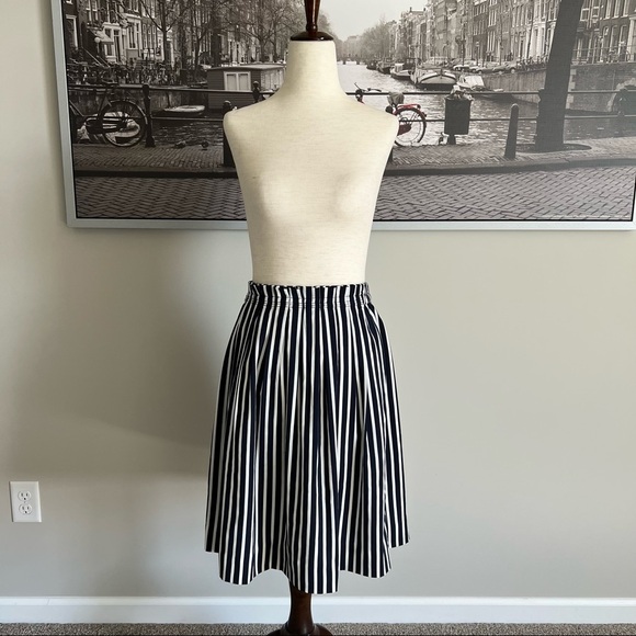 J. Crew Factory Pull-On Nautical Striped Skirt with Gathering at the Waist - Picture 9 of 11